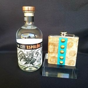 NWOT Top Shelf Leather/Gold Studded Flask